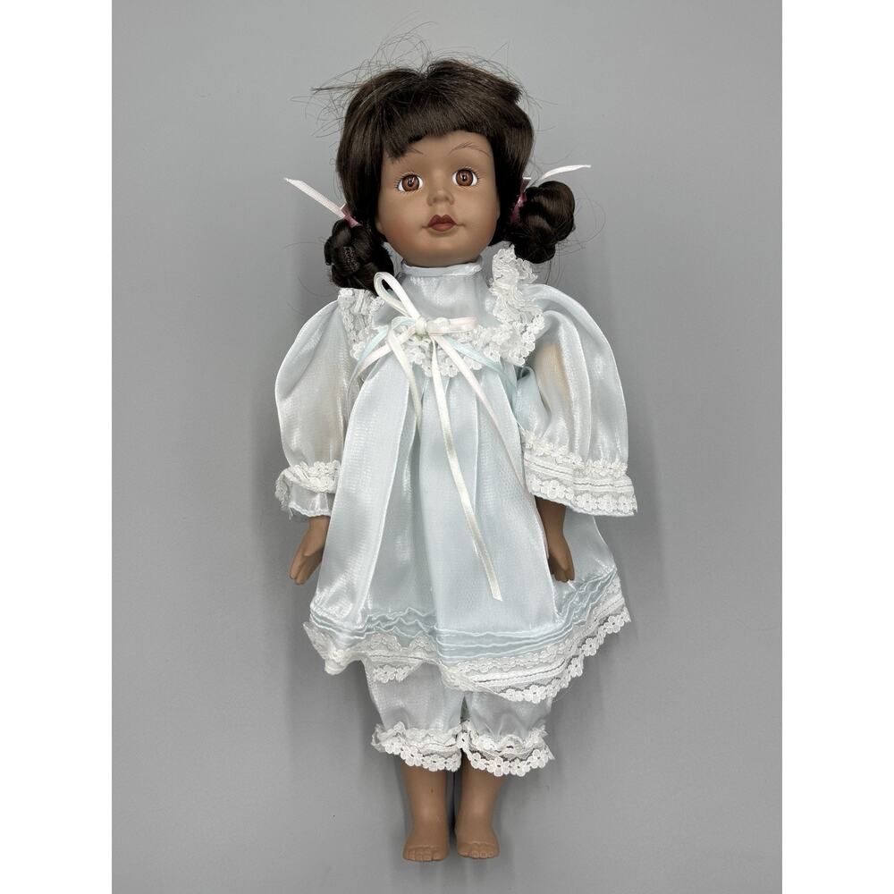 Vintage Camelot Musical Porcelain Doll Naomi 13” No Shoes